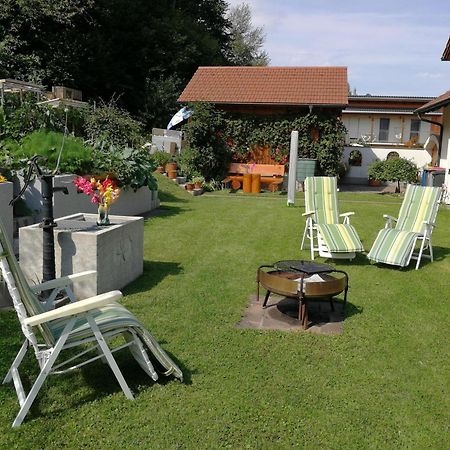 Privatzimmer Am Weinbrunnen Vorchdorf Exterior foto
