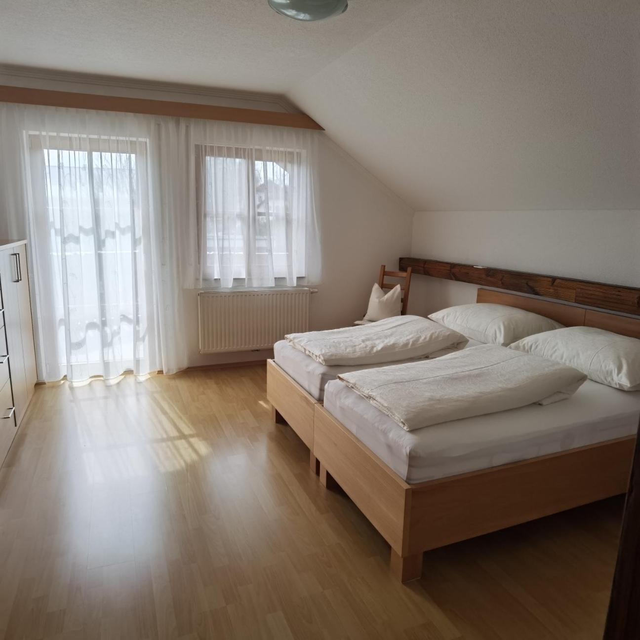 Privatzimmer Am Weinbrunnen Vorchdorf Exterior foto